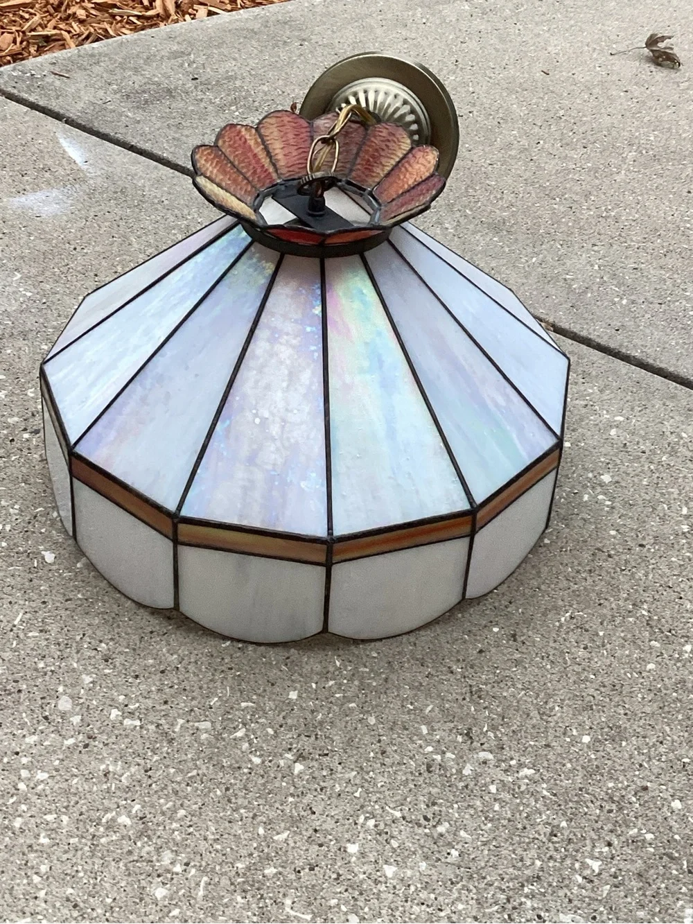 Stained Glass Ceiling Pendant Light in Iridescent White and Amber Tiffany style